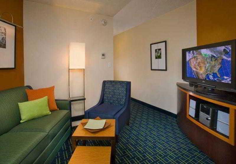 Fairfield Inn And Suites Flint Fenton Extérieur photo